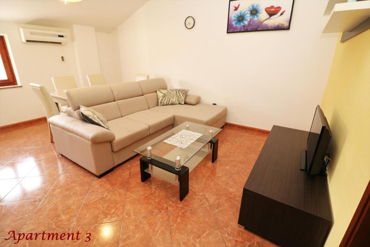 Old Town Rooms And Apartment بوريتش المظهر الخارجي الصورة