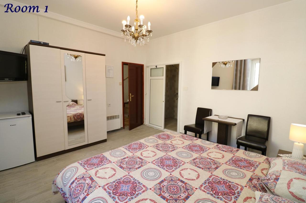 Old Town Rooms And Apartment بوريتش المظهر الخارجي الصورة